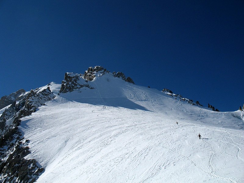 #1 Face N Petite Verte : L Face N Petite Verte : L'itinéraire de montée : on distingue le collu par lequel on accède au couloir