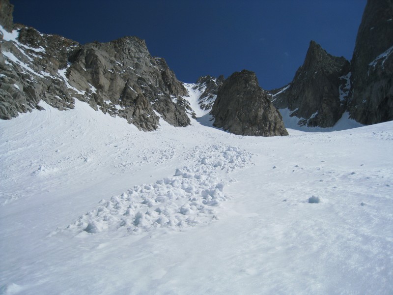 #2 Couloir SW : On entrevoit enfin le couloir Couloir SW : On entrevoit enfin le couloir