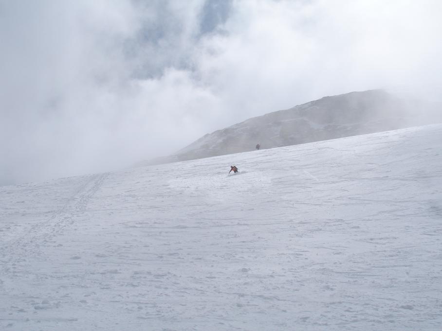 Descente face Nord : Un régal de poudre tassée