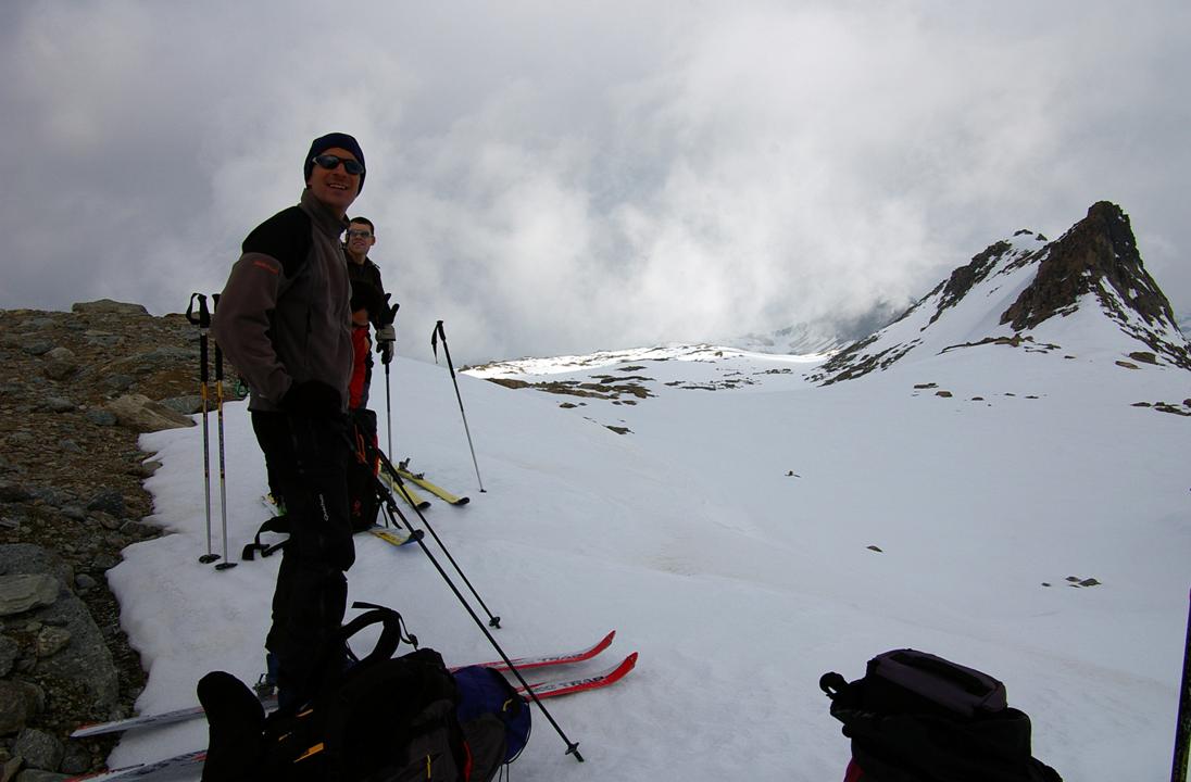 #11 Colle Ferrauda : Un beau parcours sous les arrêtes de la Punta Del Nivolet qui font la frontière Piémont / Val d Colle Ferrauda : Un beau parcours sous les arrêtes de la Punta Del Nivolet qui font la frontière Piémont / Val d'Aoste (orientation W/E).
