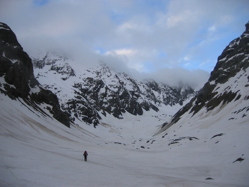 #2 Vallon du Chardon : pas mal de coulees sur tous les versants Vallon du Chardon : pas mal de coulees sur tous les versants