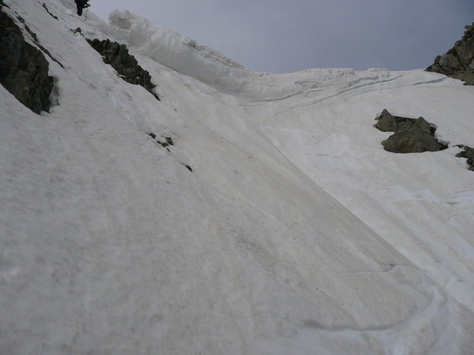#4 le haut, sous la corniche : pourvu qu le haut, sous la corniche : pourvu qu'elle tienne