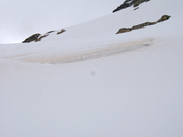 #3 Brocan : formation de neige en forme de sérac, 20m de long et plus d Brocan : formation de neige en forme de sérac, 20m de long et plus d'un mètre de haut.