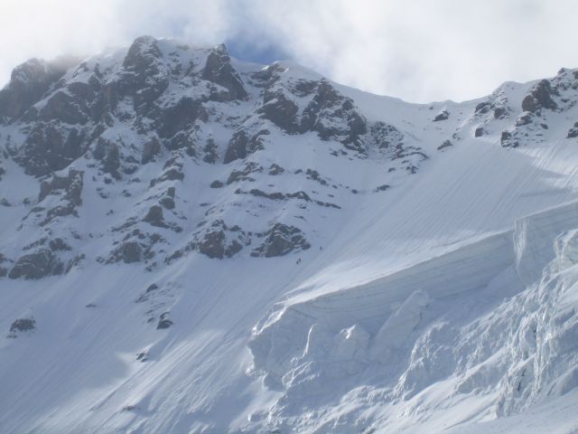 face N Grande Casse : les 3 skieurs dans les Italiens (semblant en conditions exceptionnelles)