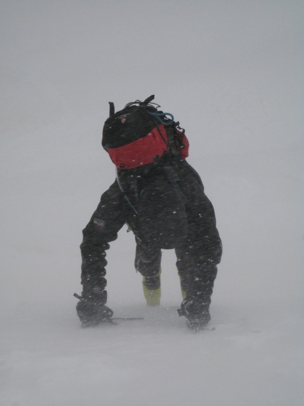 #7 La tempete : Retraite à 3800m dans le couloir du Gardien, les éléments se déchainent !!! La tempete : Retraite à 3800m dans le couloir du Gardien, les éléments se déchainent !!!