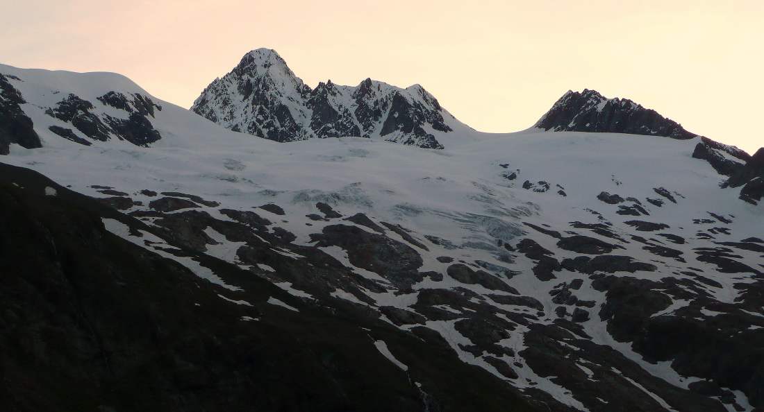 #1 le glacier du jour : à l le glacier du jour : à l'aube