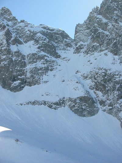 #2 Col des écrins : On voit ma trace de montée jusqu Col des écrins : On voit ma trace de montée jusqu'à mi-pente, et le haut, cruellement sec...