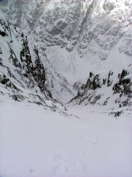 les 800 m de couloir : Vers le bas c'est pas bien plus fourni mais ça passe.