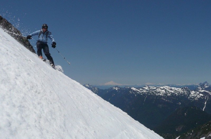 #7 et Kyle aussi : Au loin le Mt Baker et Kyle aussi : Au loin le Mt Baker