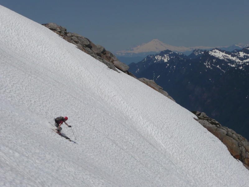 #8 Descente du versant Est : Toujours le volcan Baker au loin Descente du versant Est : Toujours le volcan Baker au loin