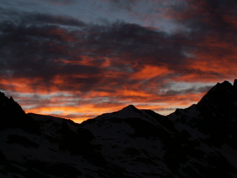 #2 Le ciel s Le ciel s'embrase : Le soleil ne devrait plus tarder