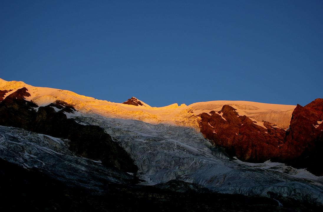 #1 Lever de soleil Gl.Savinaz : Pas de quoi sortir les skis? Lever de soleil Gl.Savinaz : Pas de quoi sortir les skis?