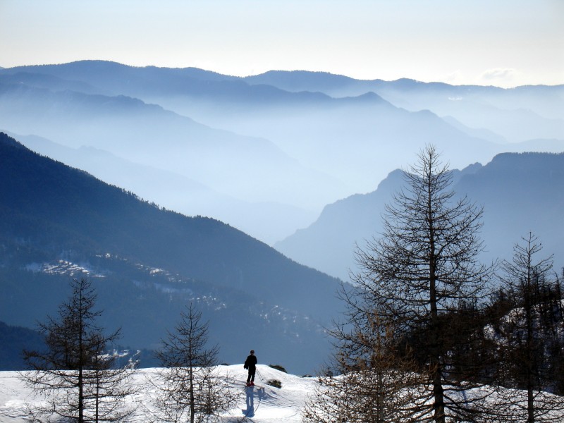 #1 Panorama grandiose : vallée de la Vésubie depuis la vacherie d Panorama grandiose : vallée de la Vésubie depuis la vacherie d'Anduebis.