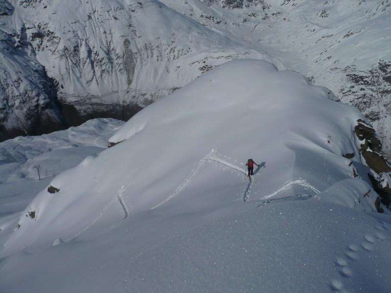 #3 Dans 10 m le sommet et vivement la descente. Dans 10 m le sommet et vivement la descente.