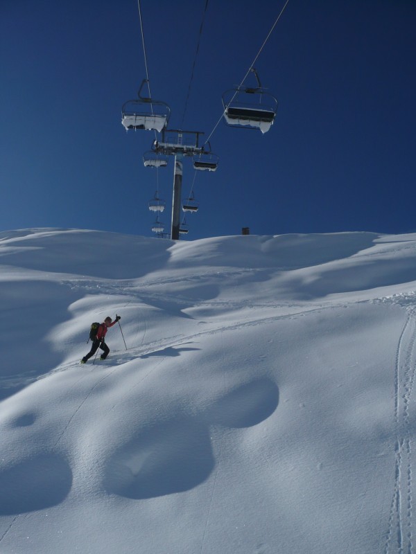 #1 montée sous le télésiège d montée sous le télésiège d'And : IL y en a de la neige!!!