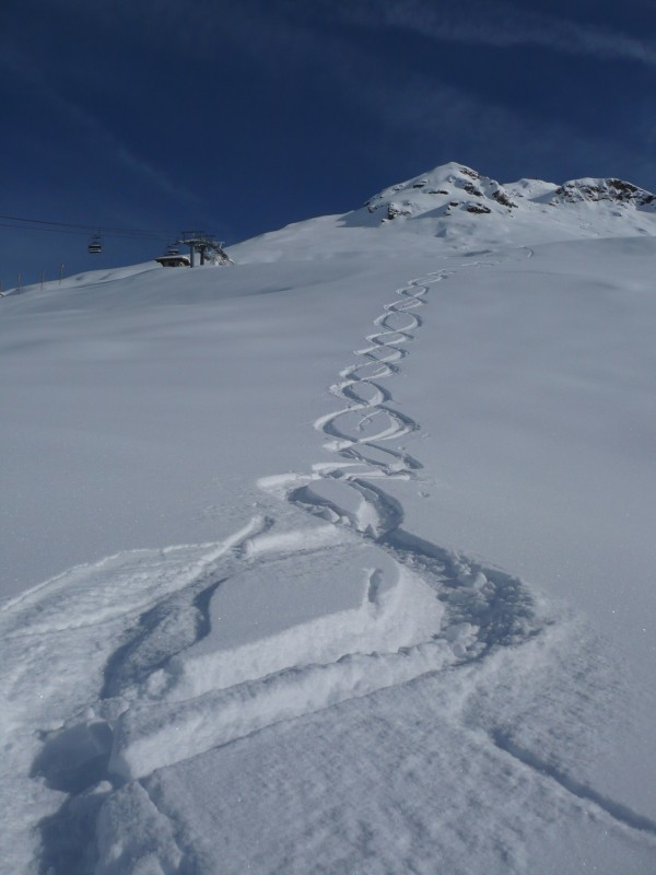 #6 huit : Quand les traces et l huit : Quand les traces et l'amour s'emmèlent.