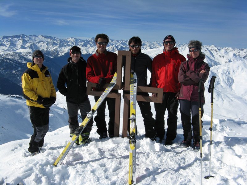 #3 Sommet : Le groupe du jour Sommet : Le groupe du jour