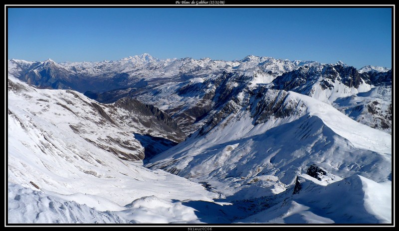 #4 Vers le Nord : Vue vers le Nord. De la Maurienne au Mont-Blanc. Les sommets deviennent peu à peu bien enneigés! Vers le Nord : Vue vers le Nord. De la Maurienne au Mont-Blanc. Les sommets deviennent peu à peu bien enneigés!