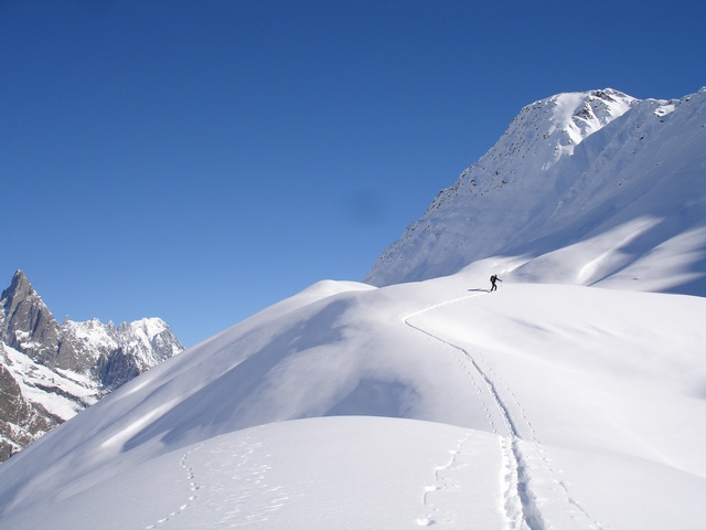 #3 col de chavannes : Belle trace avec vue sur les Gdes Jorasses col de chavannes : Belle trace avec vue sur les Gdes Jorasses