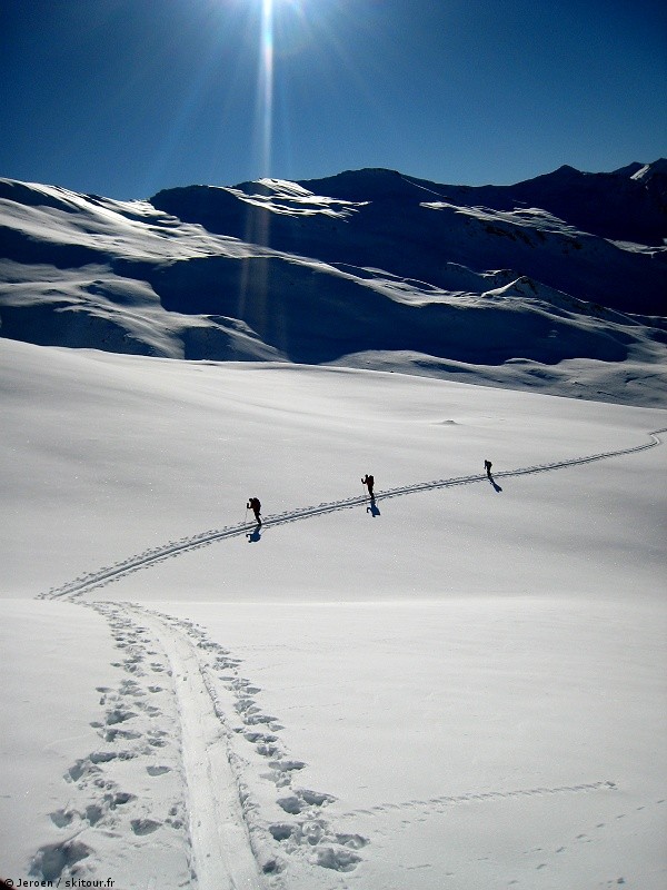 Remontée Vers Belle Plinier : Belle trace, beau soleil. Aujourd'hui, ski contemplatif !