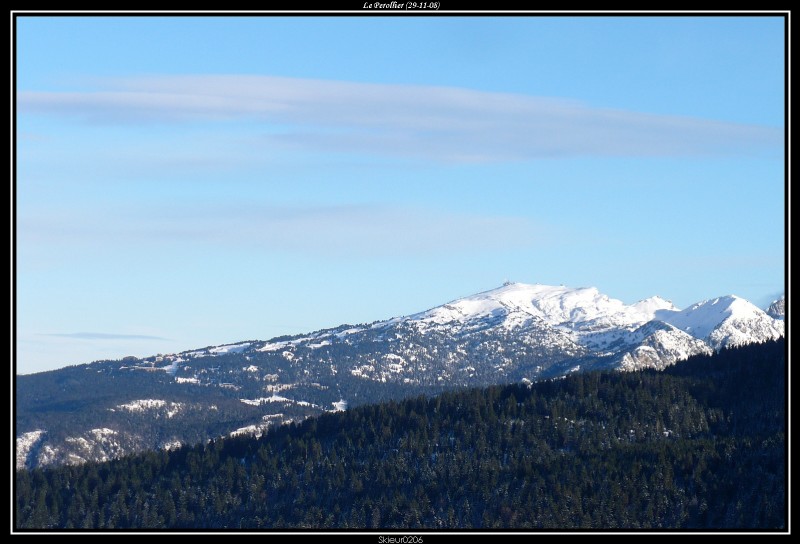 #1 Chamrousse : Vue sur le domaine de Chamrousse (Belledonne). Chamrousse : Vue sur le domaine de Chamrousse (Belledonne).