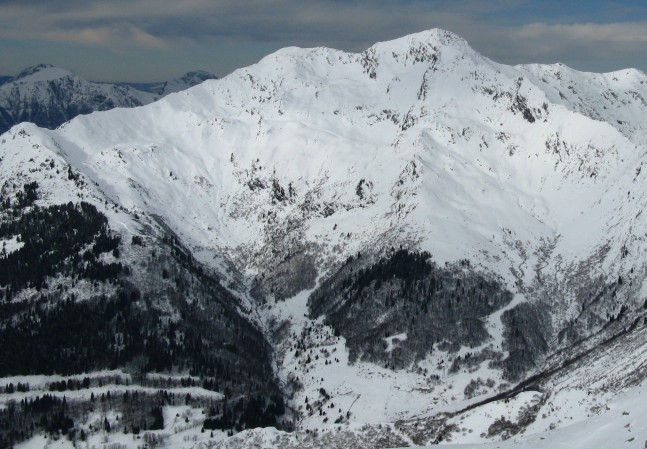 Grand Arc : L'enneigement du jour, presque 30cm de fraiche en bas sans sous couche