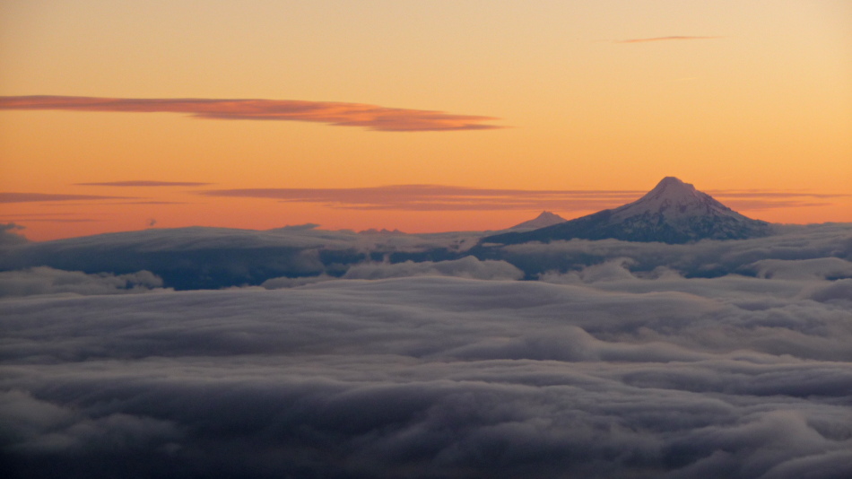 #7 Diner au balcon : Mt hood, Jefferson, Three sisters Diner au balcon : Mt hood, Jefferson, Three sisters