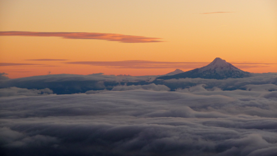 Diner au balcon : Mt hood, Jefferson, Three sisters