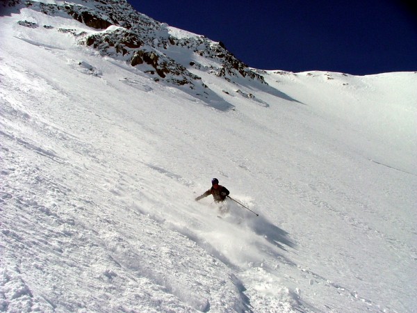 #5 Ca envoie! : La pente et la neige permettent de s Ca envoie! : La pente et la neige permettent de s'amuser.