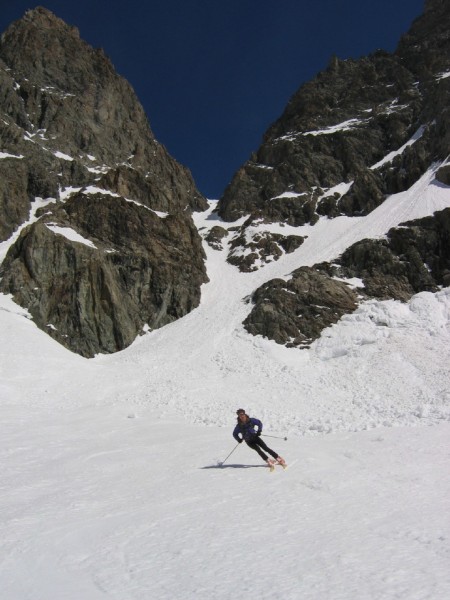 Couloir des Grandes Sagnes : Les coulées ont ravagé le couloir sud du col des Grandes Sagnes