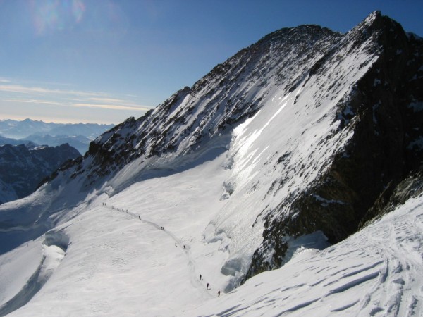 Barre des Ecrins : La foule arrive !