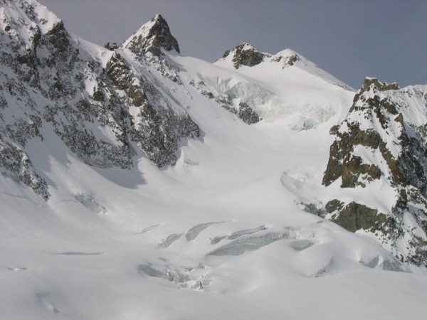 Les Agneaux : Les 3 agneaux vus de l'entrée du couloir Davin