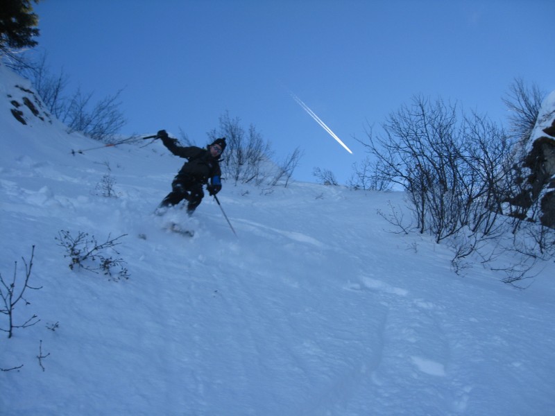#3 couloir Nord : Julien au début du couloir "la neige est bonne" couloir Nord : Julien au début du couloir "la neige est bonne"