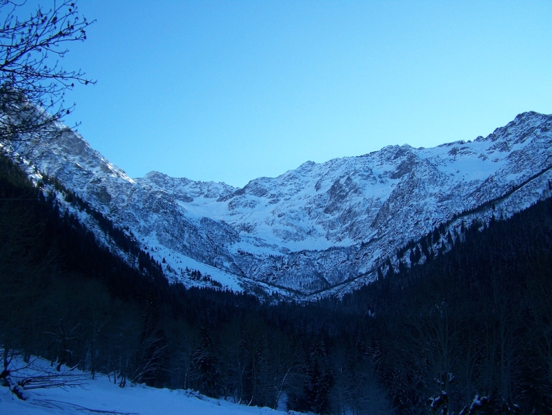 #1 combe de gleyzin : Vue de gleyzin ca ne vois pas le soleil en hiver! combe de gleyzin : Vue de gleyzin ca ne vois pas le soleil en hiver!