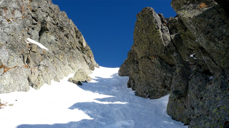 #5 Etroiture : J Etroiture : J'ai trouvé personne à prendre en photo.. Kikou, faut pas bosser le samedi matin!