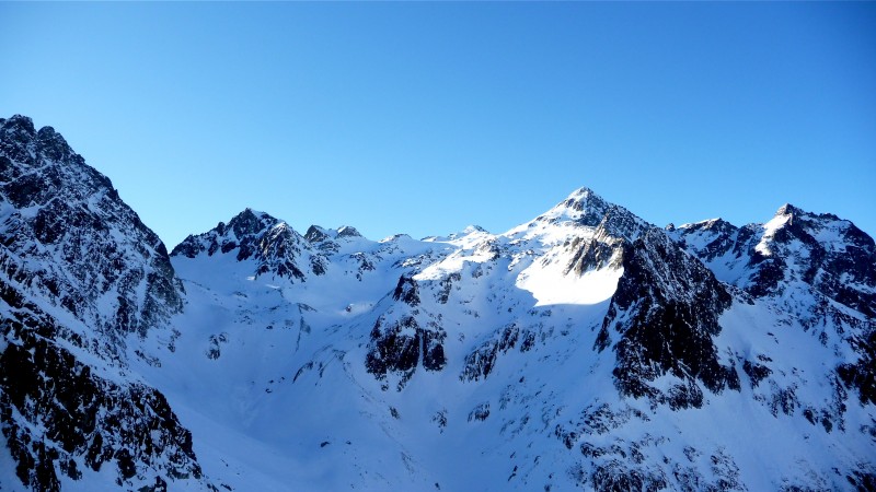 #4 Rocher Blanc : Rocher Blanc depuis le point 2350m Rocher Blanc : Rocher Blanc depuis le point 2350m