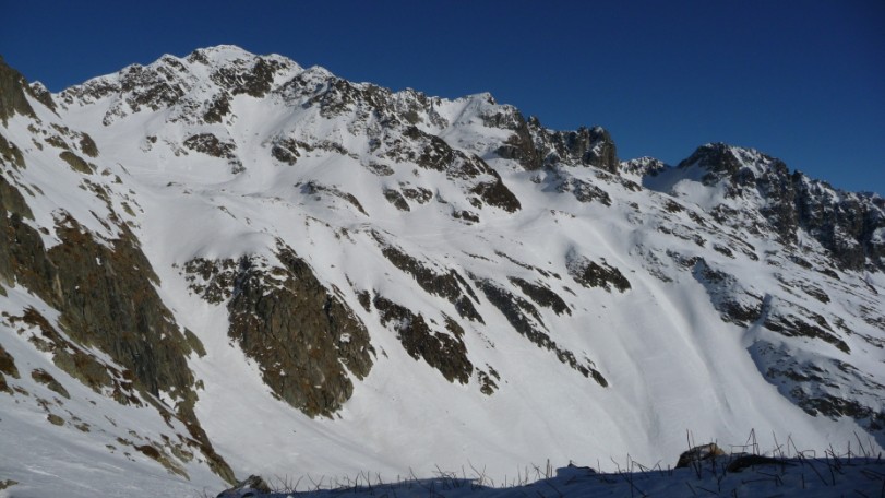 #2 Vallon Vouterey : Du monde vers le col (les couloirs sont bons) Vallon Vouterey : Du monde vers le col (les couloirs sont bons)