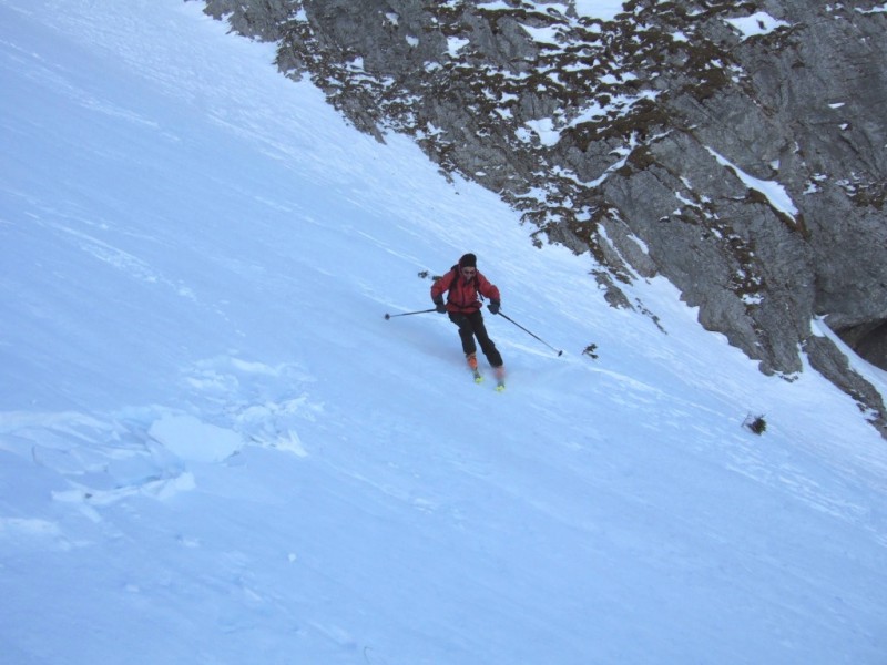 #2 Combe de Foiroux : Descente rive gauche de la combe de Foiroux. La neige cartonnée porte bien. Combe de Foiroux : Descente rive gauche de la combe de Foiroux. La neige cartonnée porte bien.