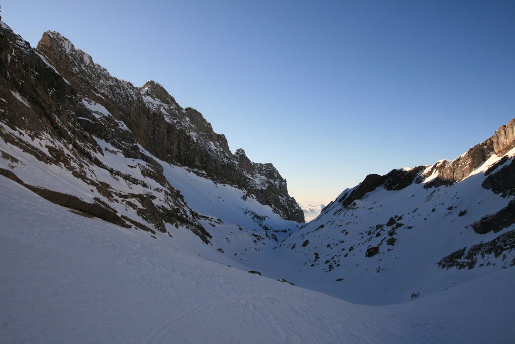 #2 Vallon des Chambres : Pas grand monde aujourd Vallon des Chambres : Pas grand monde aujourd'hui, il n'en est pas moins beau