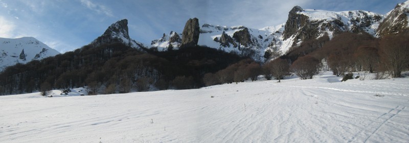 #5 Vue d Vue d'en bas : Crête de Coq - Dent de la Rancune - L'Arche