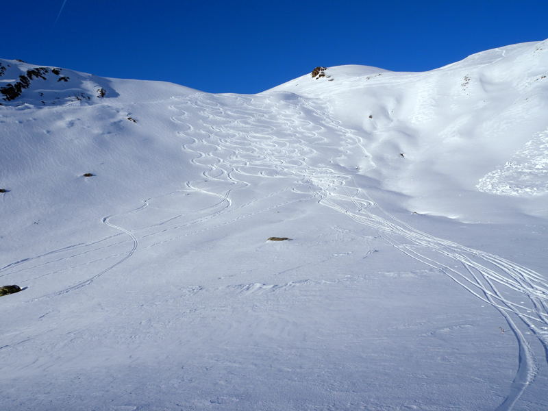Descente du Mont Rosset : Quelques lignes de blanche ! Le plaisir du devoir accompli !