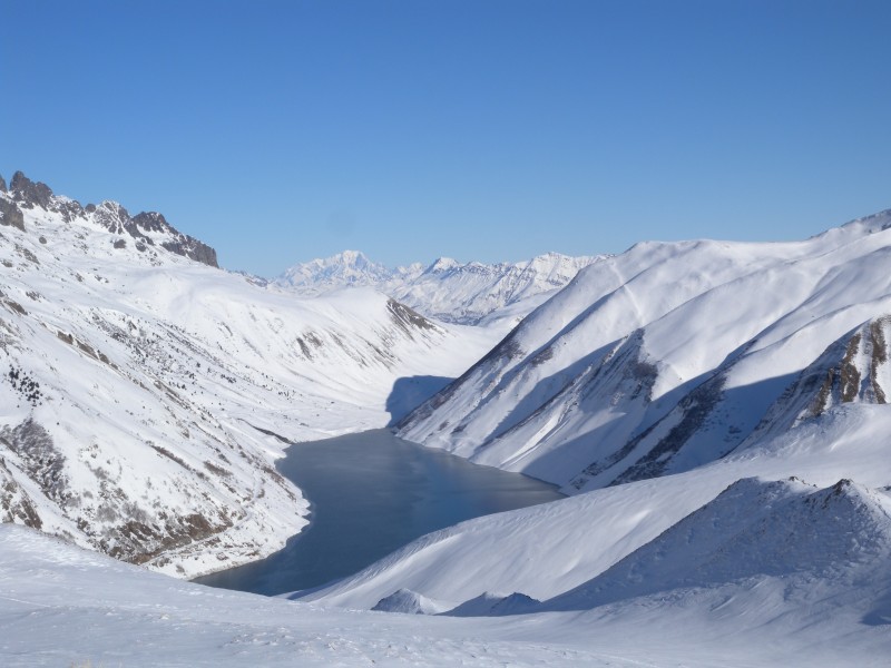 #4 Grand maison gelé sous MB : Vu directe sur le MB et le Cheval noir Grand maison gelé sous MB : Vu directe sur le MB et le Cheval noir