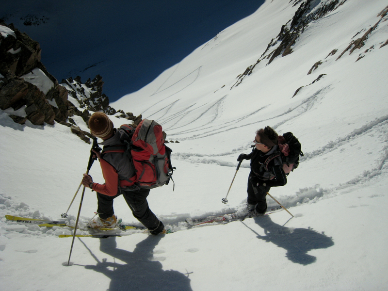 #6 Rocher Gris : Montée esthétique dans le couloir sans issu Rocher Gris : Montée esthétique dans le couloir sans issu