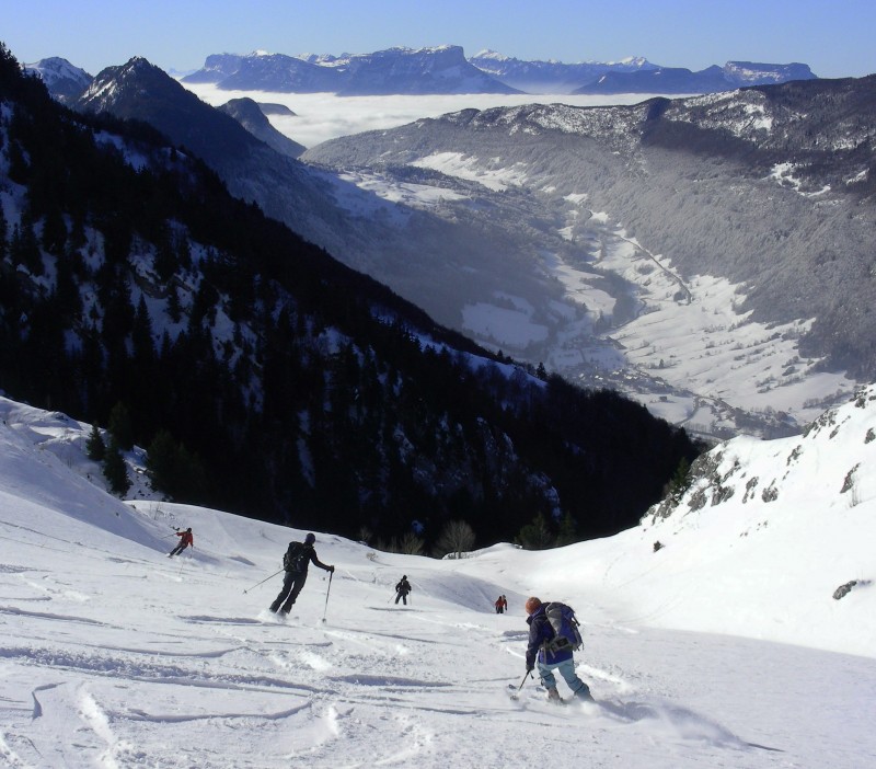 #5 Descente : Descente en groupe sous l Descente : Descente en groupe sous l'oeil de la Chartreuse