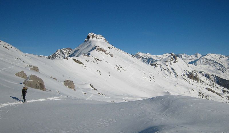 #4 Prouveyrat : Sommet, qui ne paye pas de mine, d Prouveyrat : Sommet, qui ne paye pas de mine, d'où l'on vient