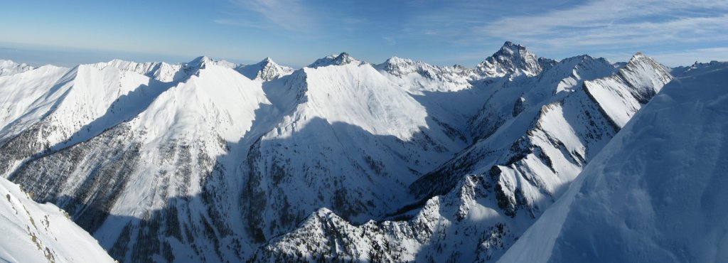 #5 Praroussin : Rive droite du Haut Guil et Mont Viso Praroussin : Rive droite du Haut Guil et Mont Viso