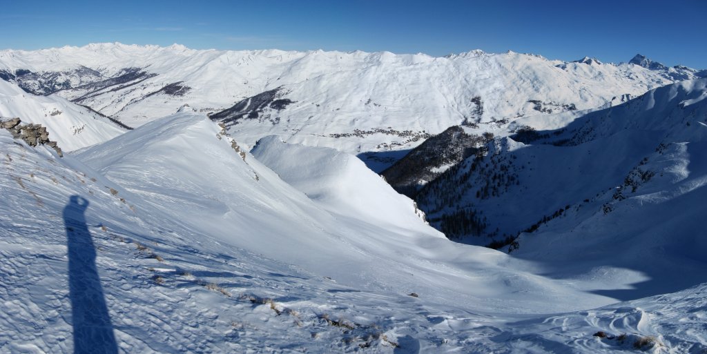 #4 Vallon du Pis : Vue plongeante depuis le sommet sur la face Nord-Est Vallon du Pis : Vue plongeante depuis le sommet sur la face Nord-Est