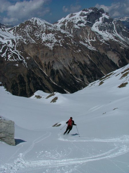 #5 Encore une combe vierge! : Combe N du Roc du Blanchon, 2650m, face au (Petit) Mont Blanc. Encore une combe vierge! : Combe N du Roc du Blanchon, 2650m, face au (Petit) Mont Blanc.