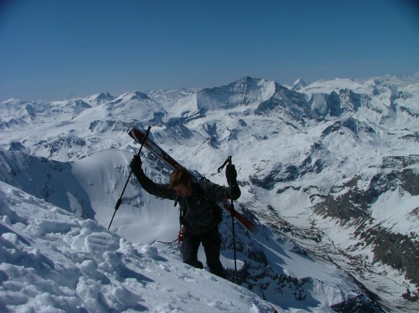 #2 Arrivée au sommet : Sur fond de Grande Casse Arrivée au sommet : Sur fond de Grande Casse
