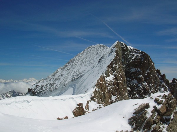 #5 La Barre des Ecrins : "Nous voilà au Sommet, ne reste qu La Barre des Ecrins : "Nous voilà au Sommet, ne reste qu'à tracer sous les gros serac, personne n'est encore passé"!!